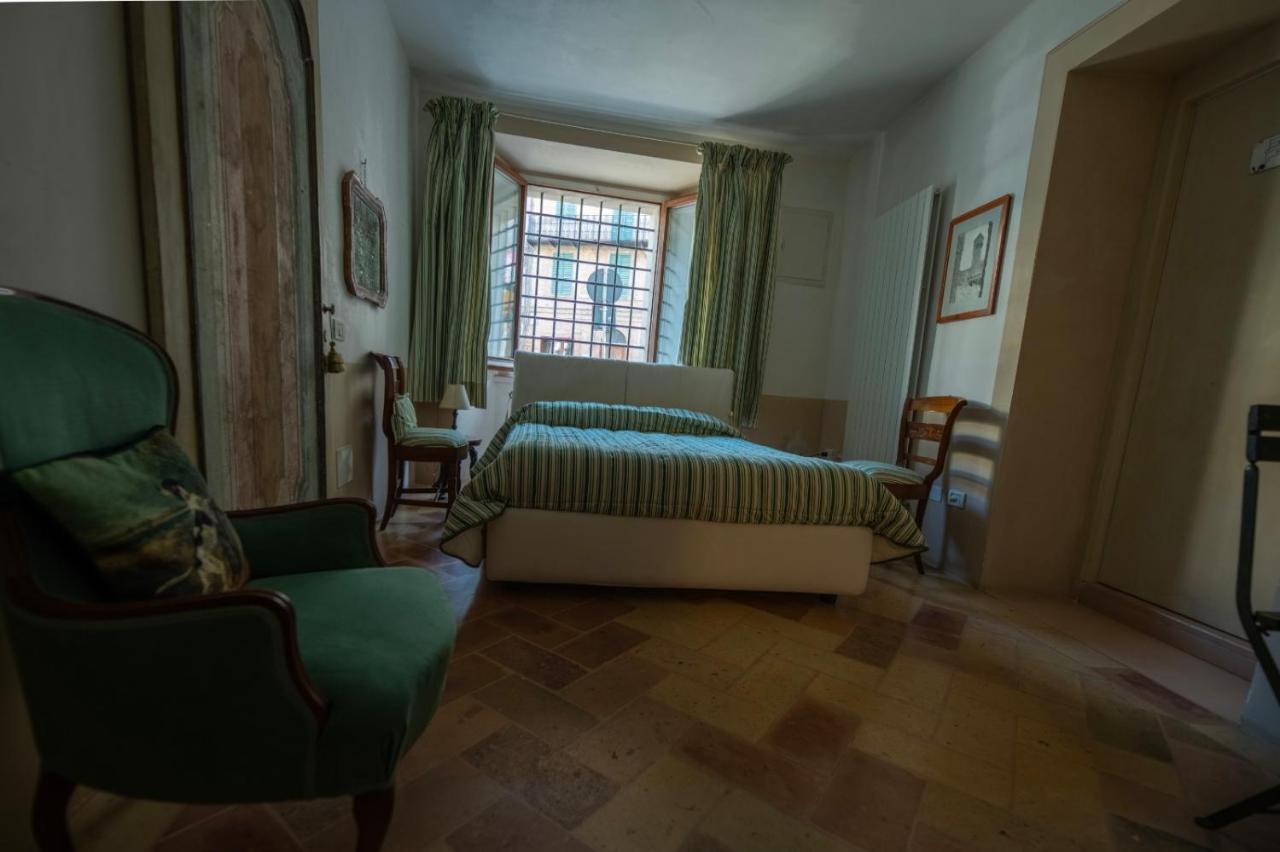 Palazzo Santinelli Bed and Breakfast SantʼAngelo in Vado Eksteriør billede